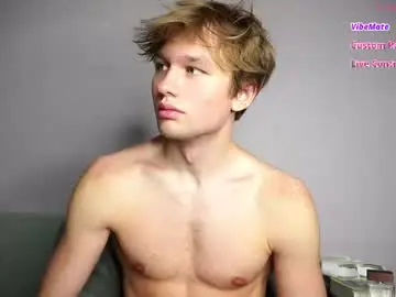 Chaturbate Live Sex Cam of dave_taylor