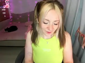 Chaturbate Best live sex cam show of izzyholly