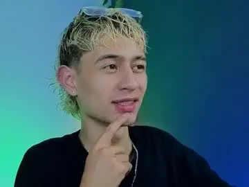 Chaturbate Live Sex of mattias_dantee