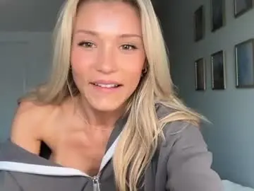 Chaturbate Adult Video Chat of xoxoamberr