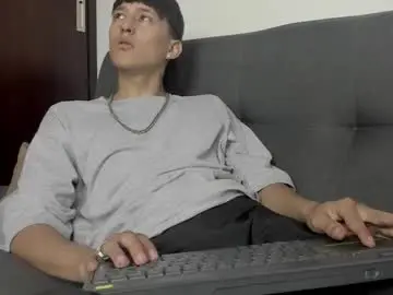 Chaturbate Live Sex Cam of darsel_night