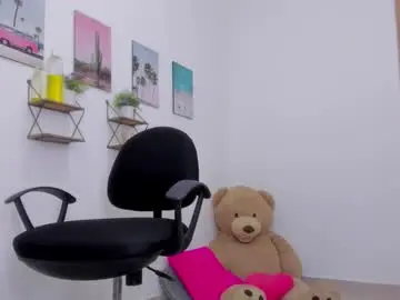 Chaturbate Free Porn Cam of emma_lean