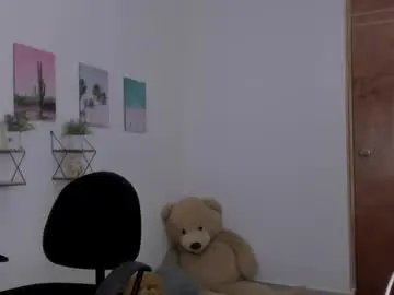 Chaturbate Best live sex cam show of emma_lean