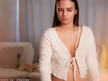 Chaturbate Adult Webcams of mithea
