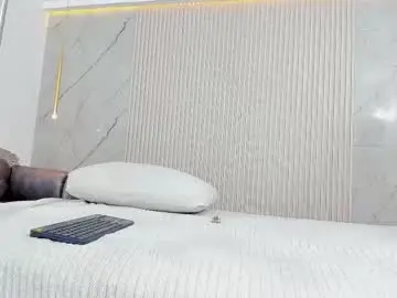 Chaturbate Watch Live Sex Cams of sally_rosses