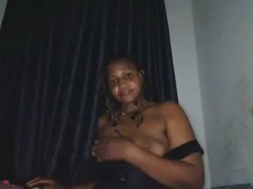 Chaturbate Free Porn Cam of squirtcunt_xola