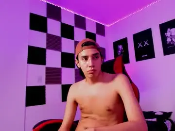 Chaturbate Best live sex cam show of alan_boy01