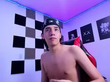 Chaturbate Live Sex of alan_boy01