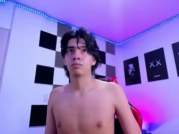 Chaturbate Watch Live Sex Cams of alan_boy01