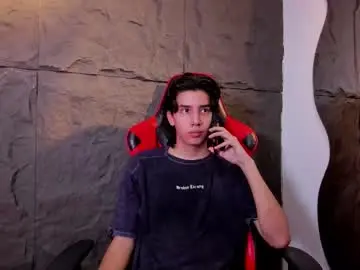 Chaturbate Best live sex cam show of alan_boy01