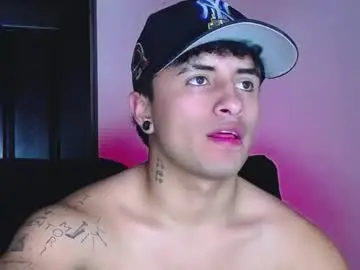 Chaturbate Sex Chat of boylatin_777