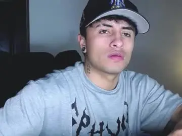 Chaturbate Sex Cam of boylatin_777