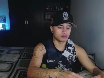 Chaturbate Watch Live Sex Cams of boylatin_777