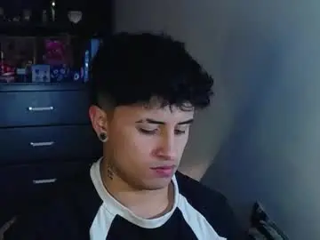 Chaturbate Best live sex cam show of boylatin_777