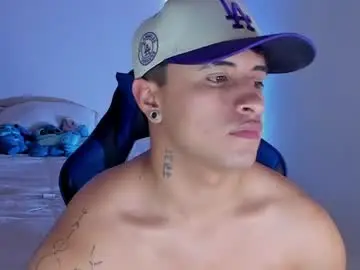 Chaturbate Free Live Porn of boylatin_777