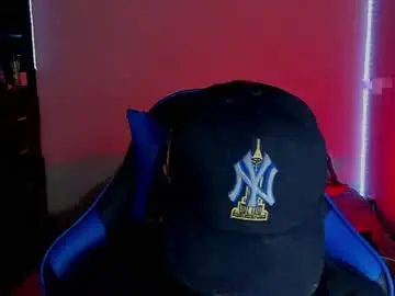 Chaturbate Adult Video Chat of boylatin_777