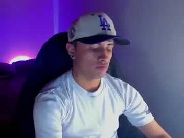 Chaturbate Best live sex cam show of boylatin_777