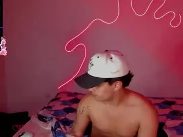 Chaturbate Free Porn Cam of boylatin_777