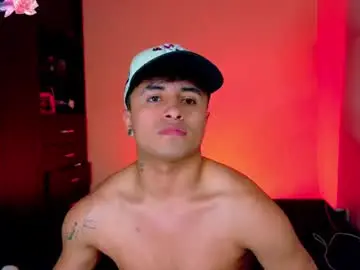 Chaturbate Adult Video Chat of boylatin_777