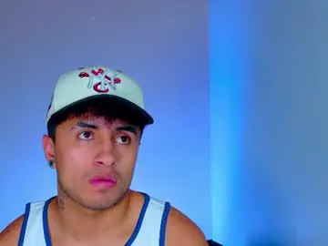 Chaturbate Live Sex of boylatin_777