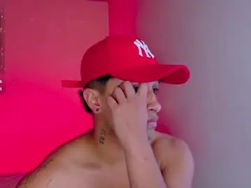 Chaturbate Best live sex cam show of boylatin_777
