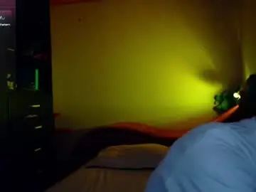 Chaturbate Live Sex of boylatin_777