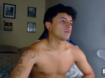 Chaturbate Private Sex Chat of boylatin_777