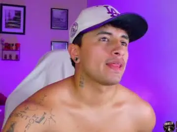 Chaturbate Watch Live Sex Cams of boylatin_777