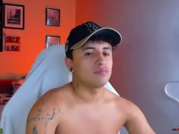 Chaturbate Best live sex cam show of boylatin_777