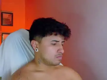 Chaturbate Live Sex of boylatin_777