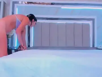 Chaturbate Nude Webcam of isa_blue1