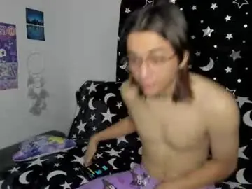 Chaturbate Live Sex Cam of keita_moon