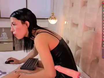 Chaturbate Watch Live Sex Cams of kiarabyte