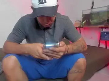 Chaturbate Adult Video Chat of sammy_and_mike_ls