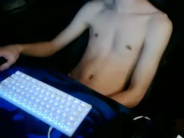 Chaturbate Live Sex of theothede19cm