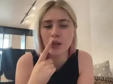 Chaturbate Live Sex Cam of baby_claude