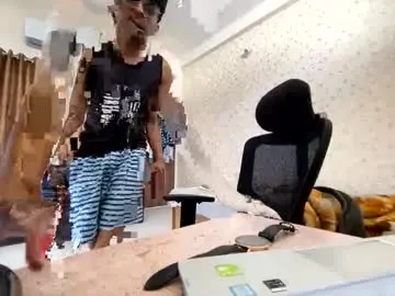 Chaturbate Free Live Porn of maskboyz2003