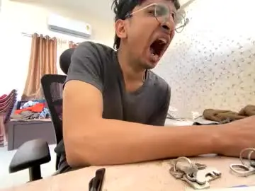 Chaturbate Free Porn Cam of maskboyz2003