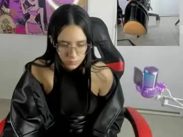 Chaturbate Private Sex Chat of queen_findom1