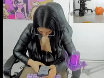 Chaturbate Live Porn of queen_findom1