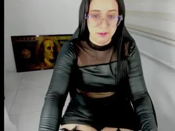 Chaturbate Adult Video Chat of queen_findom1