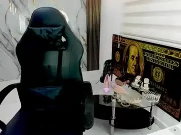 Chaturbate Live Porn of queen_findom1