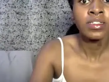 Chaturbate Live Sex Cam of shania_sleigh