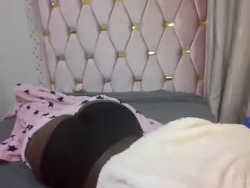 Chaturbate Adult Video Chat of shillah024