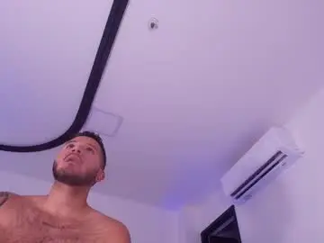 Chaturbate Watch Live Sex Cams of mr_mikee_