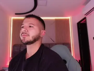 Chaturbate Free Live Porn of mr_mikee_