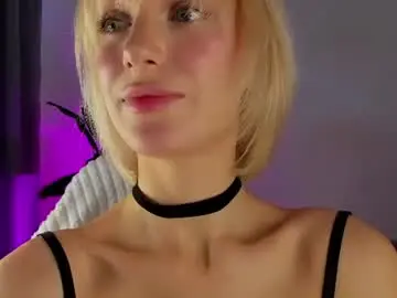 Chaturbate Nude Webcam of valenora1