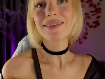 Chaturbate Sex Chat of valenora1