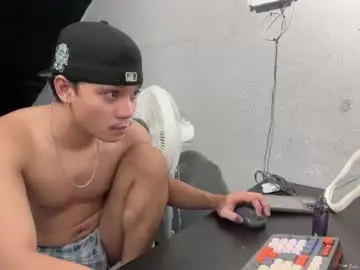 Chaturbate Best live sex cam show of callebraze