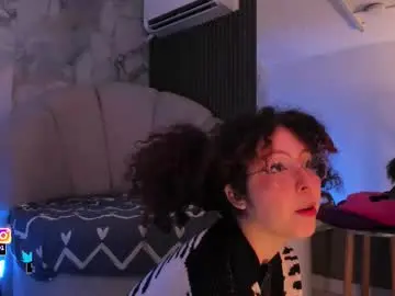 Chaturbate Nude Webcam of katemoss70